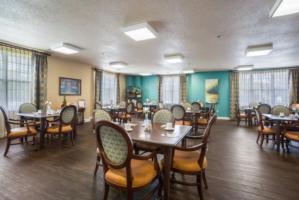Dining room at American House Murfreesboro, an assisted living facility in Murfreesboro, Tennessee adsf